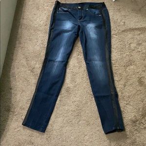 Mid rise jeans